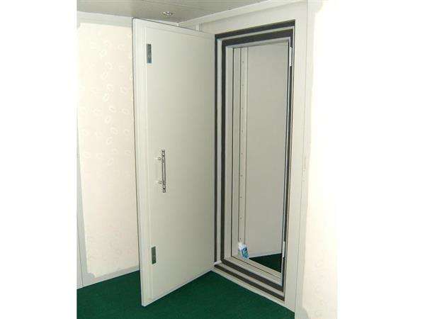 抗風(fēng)壓防火門圖片